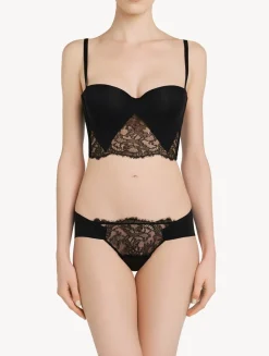 Black Lycra Thong With Chantilly Lace