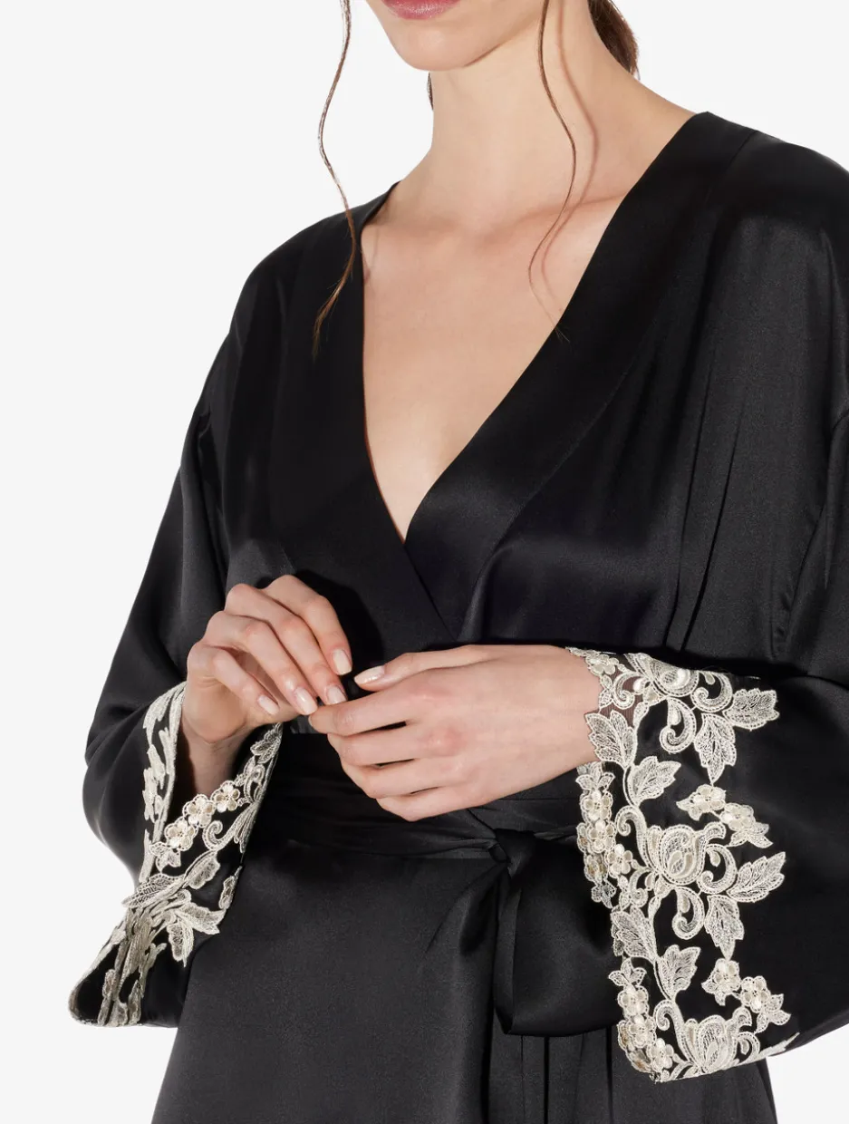 Black Silk Short Robe With Frastaglio