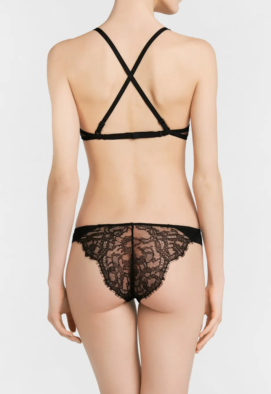 Black T-shirt Multiway Bra With Chantilly Lace
