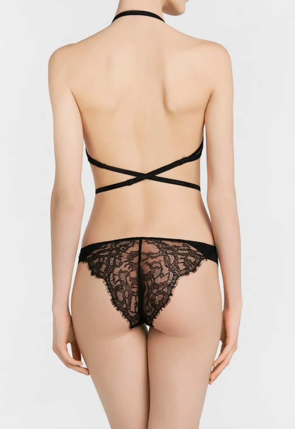Black T-shirt Multiway Bra With Chantilly Lace