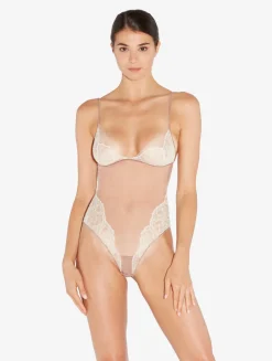Bodysuit In Linen And Nude Rose With Leavers Lace