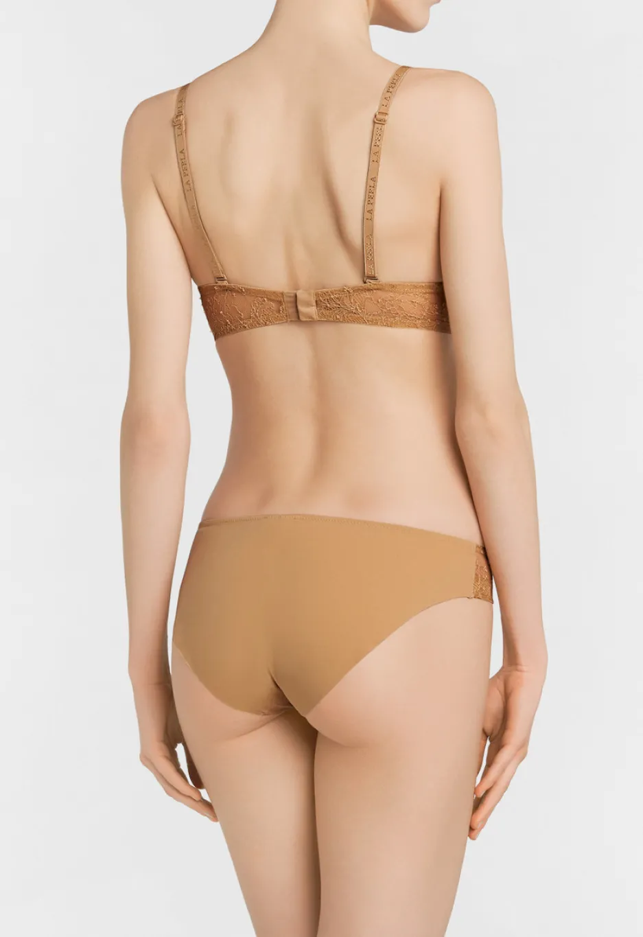 Nude Lycra Underwired Bra With Chantilly Lace