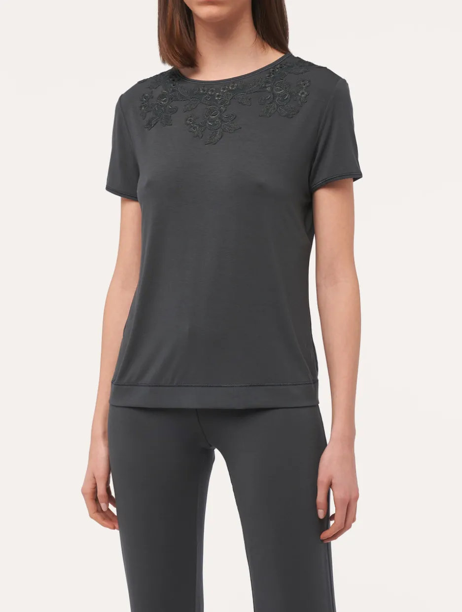 T-shirt In Charcoal Grey